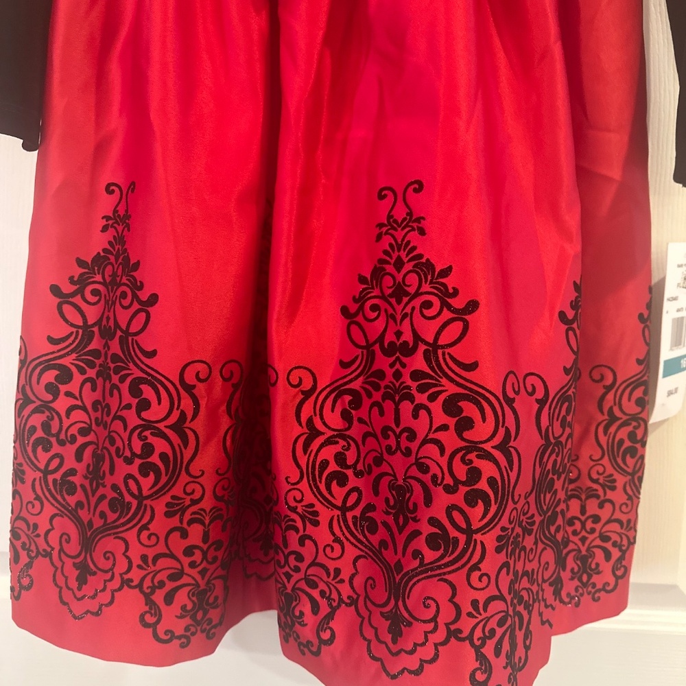 Christmas Dress - Picture 4 of 13
